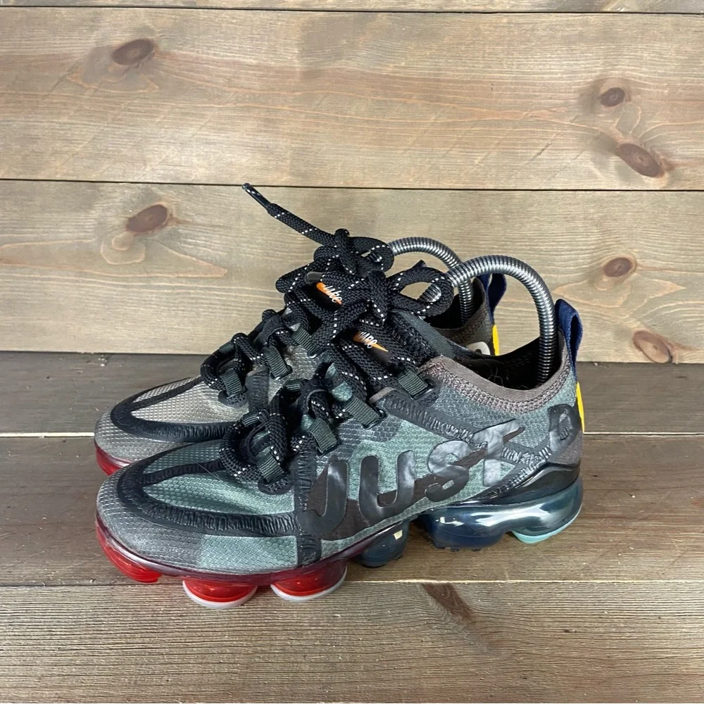 Nike air vapormax cpfm Womens size 7.5 shoes black athletic running sneakers